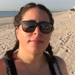 Meet your Posher, Natalie